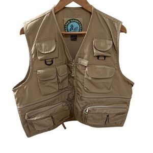 Master Sportsman Rugged Outdoor Gear SZ  L Fishing Vest Khaki Multiple Pockets